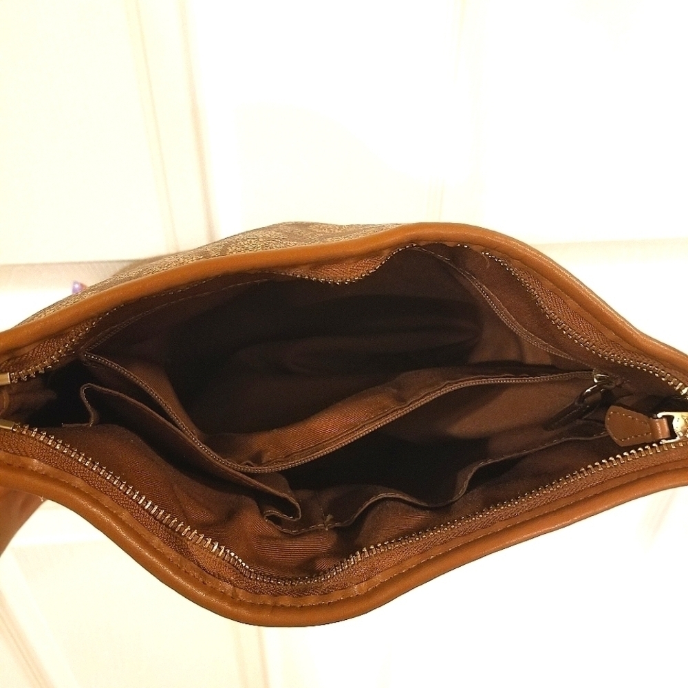 Coach Crossbody File Bag No D1723 - F58297 - Picture 4 of 9